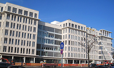 Geschäftshaus der Dibag Industriebau AG am Lützowplatz, ehemalige Grundstücke der Ungersbauten in Tiergarten . Plattformpreis 2022