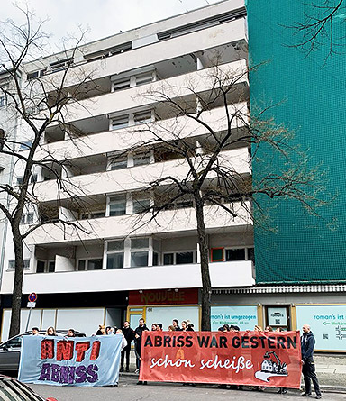Schlüterstraße 44, Berlin-Charlottenburg . Housing Action Day 2023