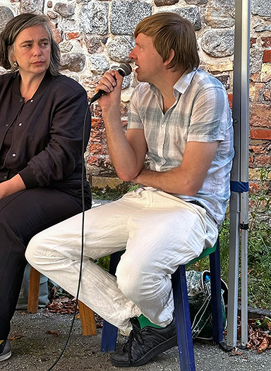 KulturStadtQuartier: v.l.n.r. Diskussionsrunde mit Sabine Kroner und Harry Sachs.