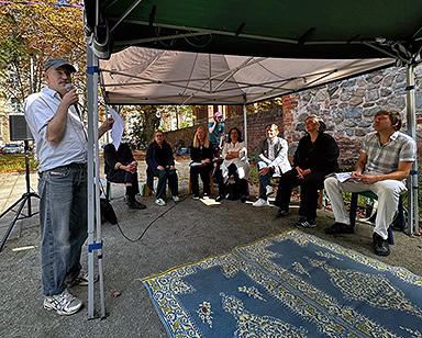 KulturStadtQuartier: v.l.n.r. Oliver Kloss (Begrüßung) und Diskussionrunde.